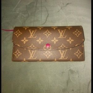 Brand new perfect never used Louis Vuitton wallet.